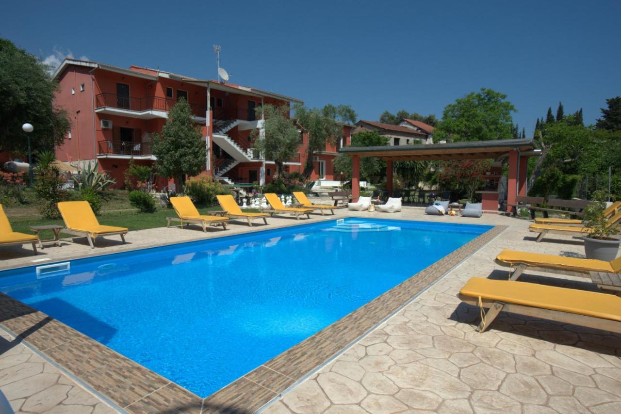 Ilias Apartments Ypsos Exterior photo